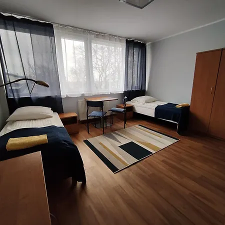 Mały żagiel Hostel