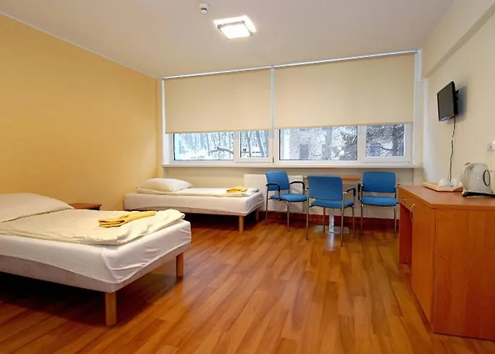 Mały żagiel Hostel *